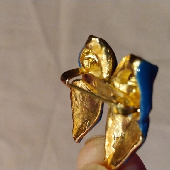 Vintage Gold Tone Blue Polka Dots Ribbon Bow Brooch Pin - Picture 3 of 4